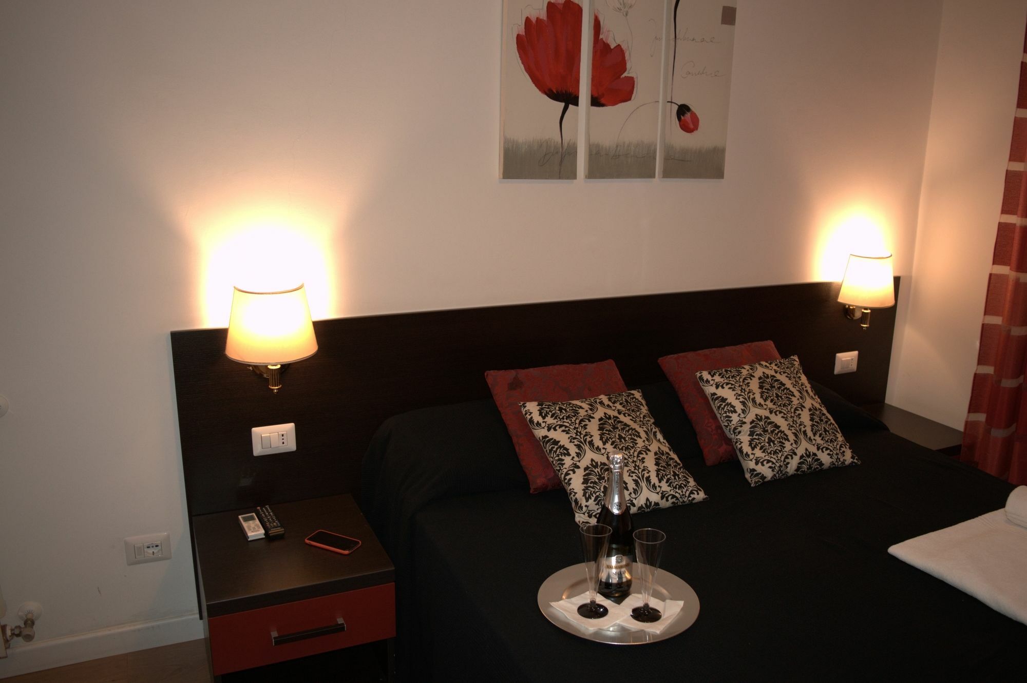 Julius Caesar Home Рим Экстерьер фото